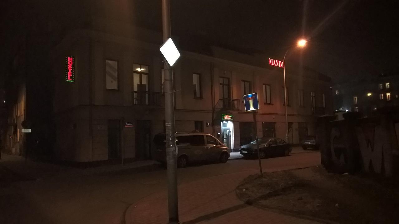 Hostel Maxim Varşova Dış mekan fotoğraf