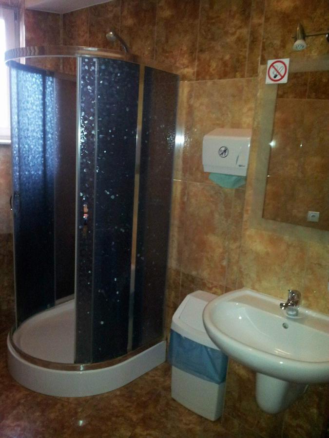 Hostel Maxim Varşova Dış mekan fotoğraf