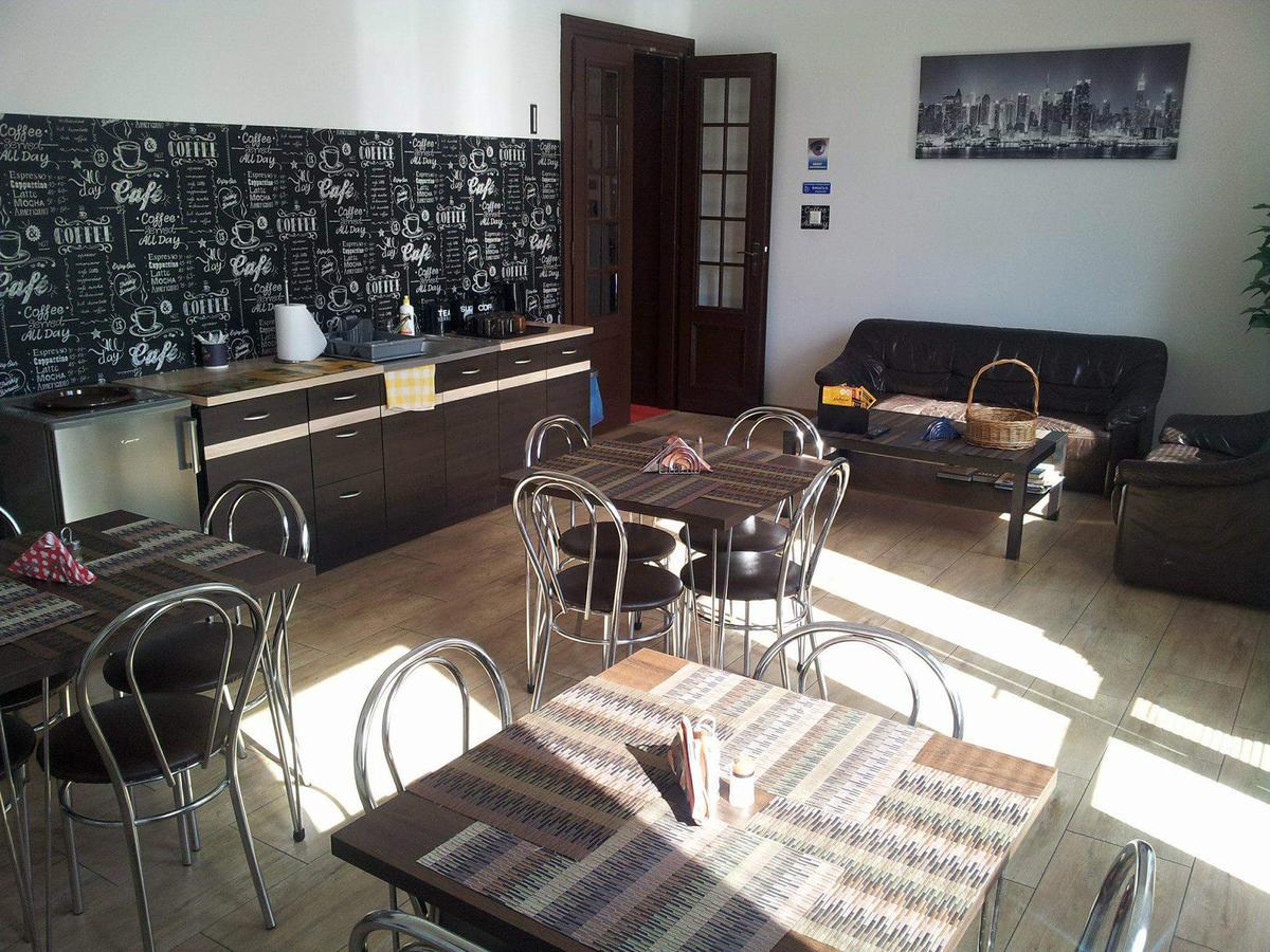 Hostel Maxim Varşova Dış mekan fotoğraf